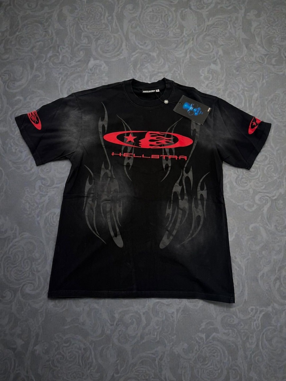 Hellstar Men’s Black Short-Sleeve Graphic Tee with Red Logo